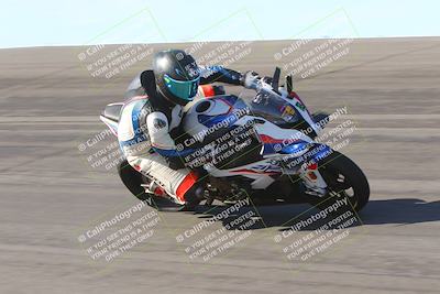 media/Dec-15-2023-Apex Assassins (Fri) [[91f19fb1c7]]/Trackday 2/Session 2 (Bowl)/